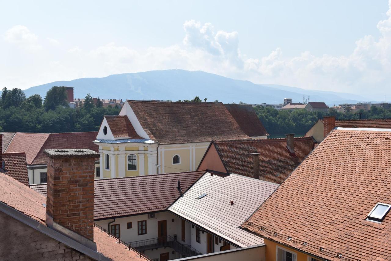 City Wall House Марибор Екстериор снимка